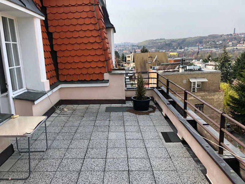 Rooms In Prague-Big+Comfy エクステリア 写真